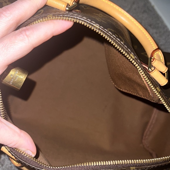 SOLD!!! 💯 Auth Louis Vuitton Speedy Bandoulière 30 - Picture 10 of 16